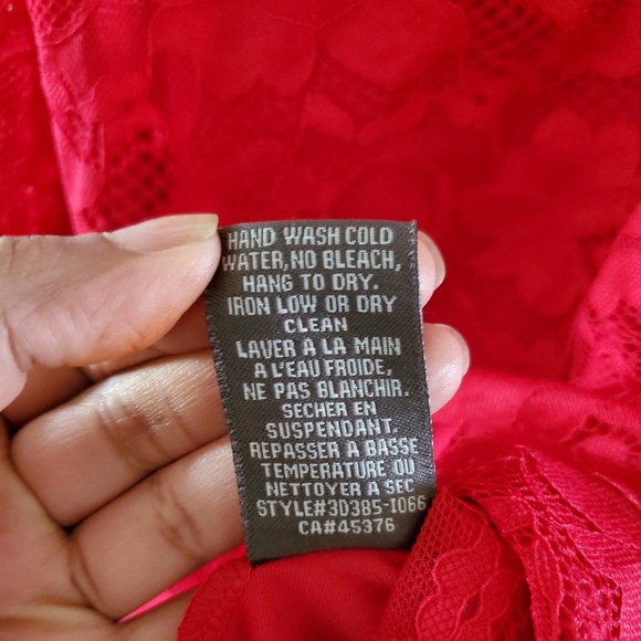 Red Formal Lace Dress - Picture 8 of 8